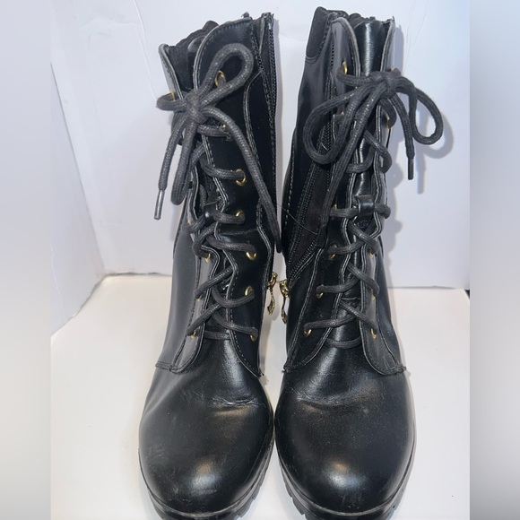 Womens‎ Black Lace Up Ankle Boots with Heel, Gold Accents, Stylish Fashion - Picture 2 of 7